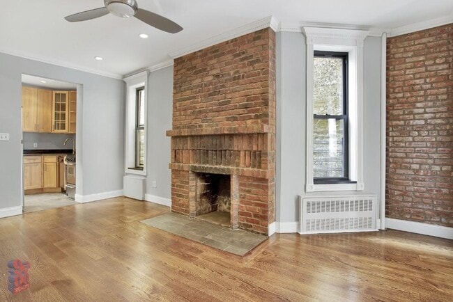 Building Photo - 209 E 25th St Unit 4G Rental