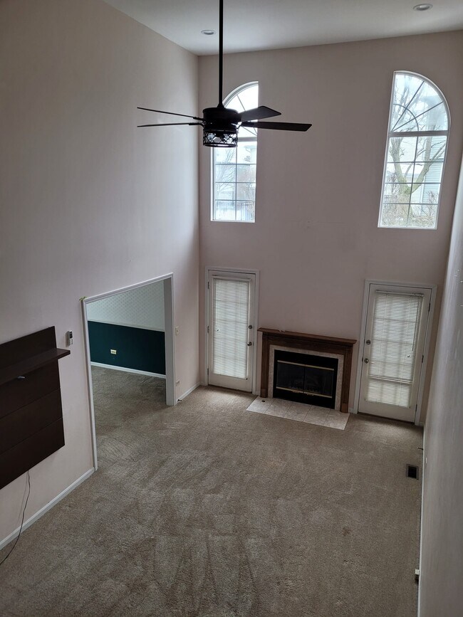 Photo - 920 Sweetflower Dr