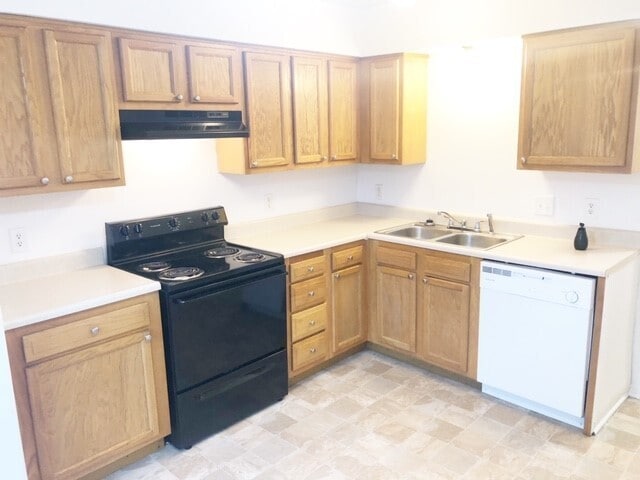 Photo - 2912 Carson Dr