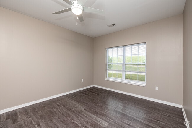 2BR, 1BA - 1,028 SF - The Benton - Second Bedroom - Ashton Flats