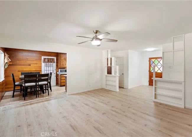 Photo - 104 W Bluebell Ave