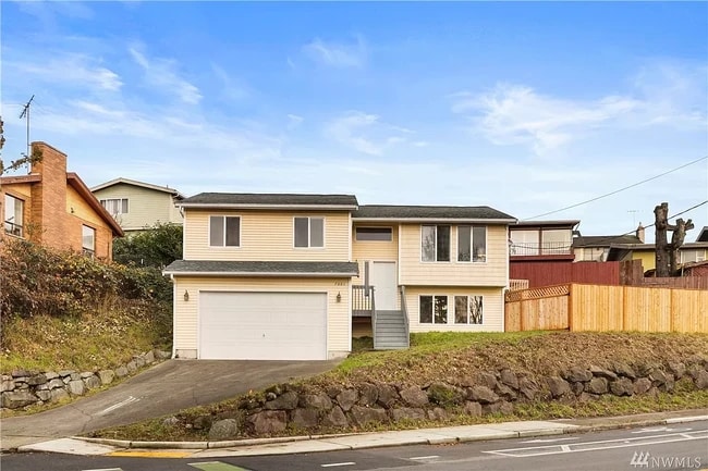 Photo - 7001 Covello Dr S