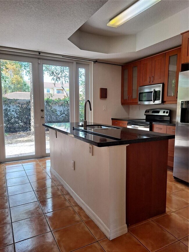 632 SW 107th Ave