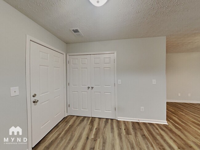 Photo - 6142 Geiger St NW