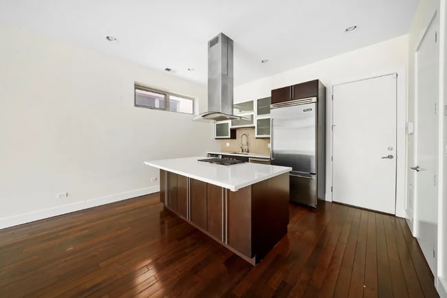 Photo - 2738 N.Southport Ave Unidad 2E