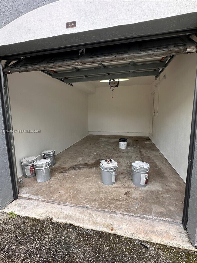 Photo - 9640 NW 2nd St Unit 5-306