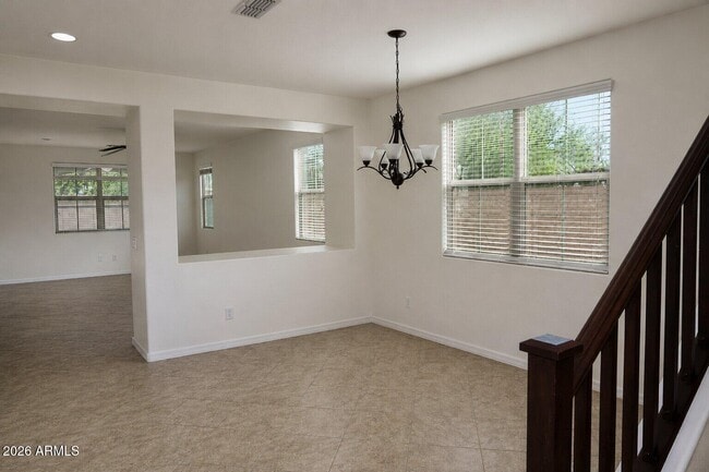 Photo - 1131 E Binner Dr