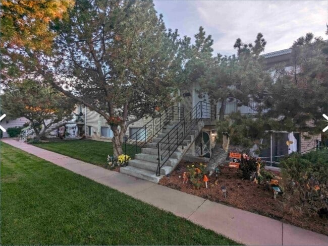 Photo - 5390 S 2000 W Unit Apt D