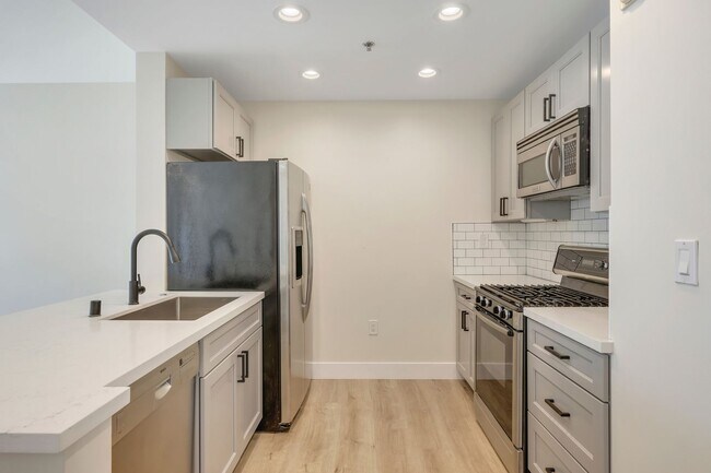 Photo - 1401 Jackson St Apartment Unit 604