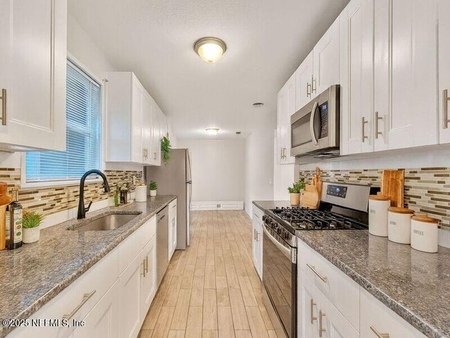 Photo - 2026 Burpee Dr