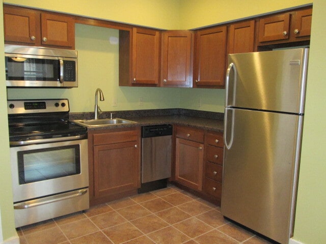 Photo - 1460 Shady Ave