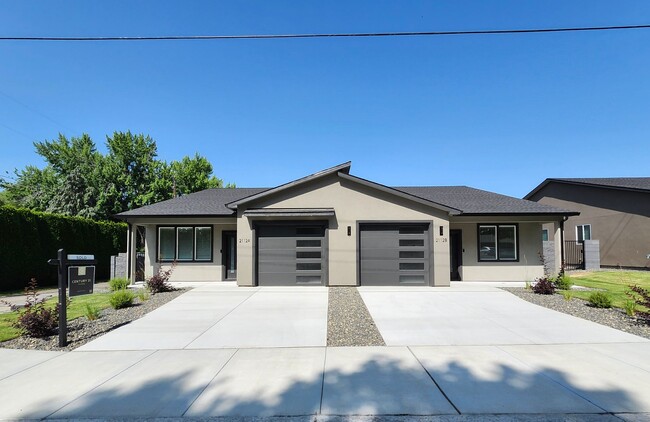 Photo - 2112 Lentz Rd