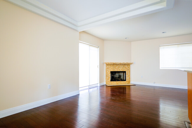 Open Concept Living Room - 10752 Hortense St Townhome