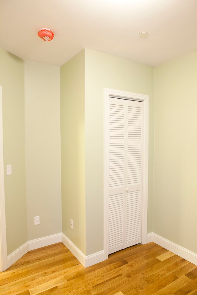 Las imágenes son muestras representativas de la unidad anunciada. Las unidades reales mostradas durante los recorridos pueden variar. - 25 Darling St Unidad P3