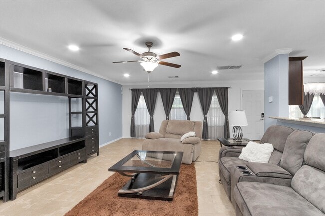 Photo - 1604 Hickory Burl Ln