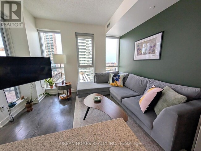 Photo - 170 Sumach St Unité 1212