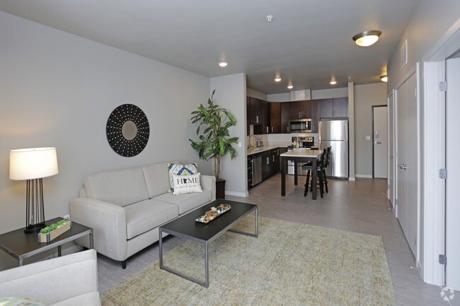 1BR, 1BA, Model - 850 SF