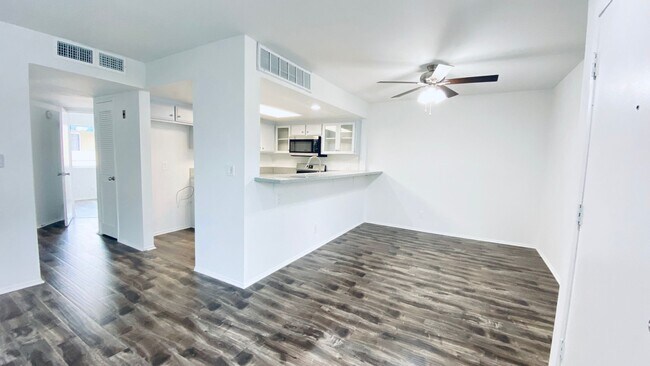 5317-5311 Denny Ave
