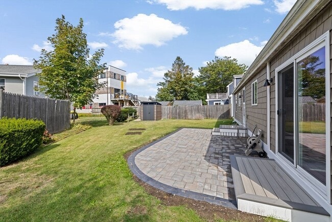 15 Packard Ave
