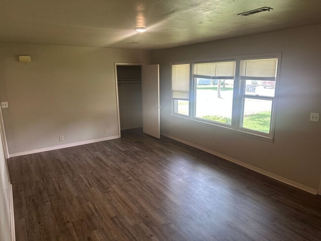 Photo - 3-Bed, 2-Bath Springdale Home with Split Floorplan and Large, Fenced-In Backyard