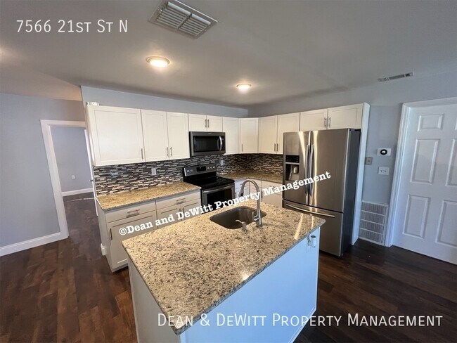 Photo - 7566 21st St N