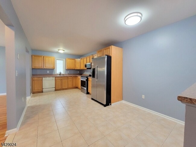 Photo - 154 Norwood Ave