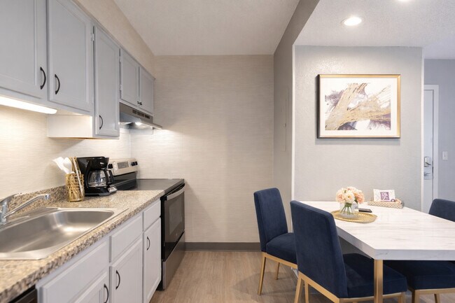 Cocina - The Haven at Eagandale