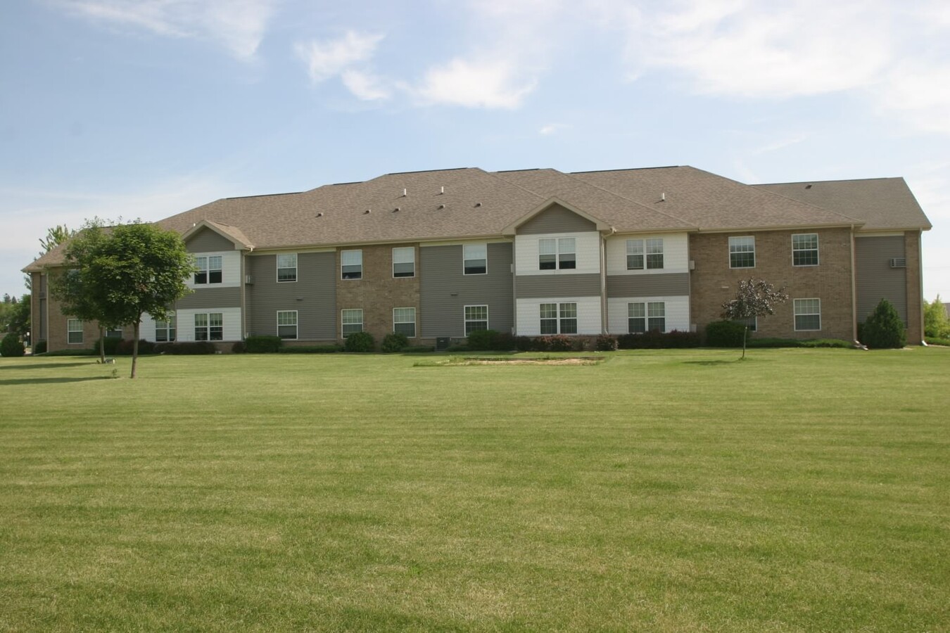 Yellow Creek Glen Apartments - Yellow Creek Glen Apartments