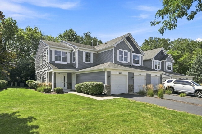 Building Photo - 2532 Oneida Ln