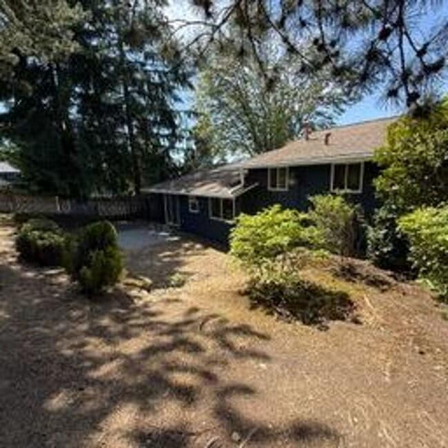 Photo - 1852 138th Pl SE