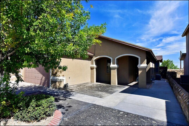 Photo - 12569 Wolf Berry Dr