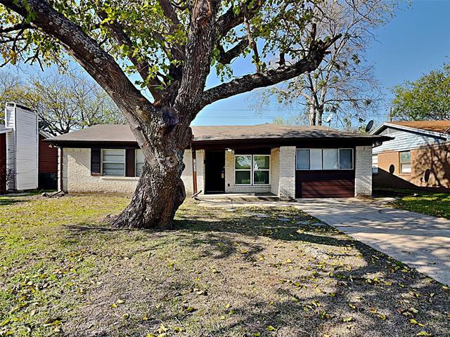 Photo - 7917 Woodshire Dr House
