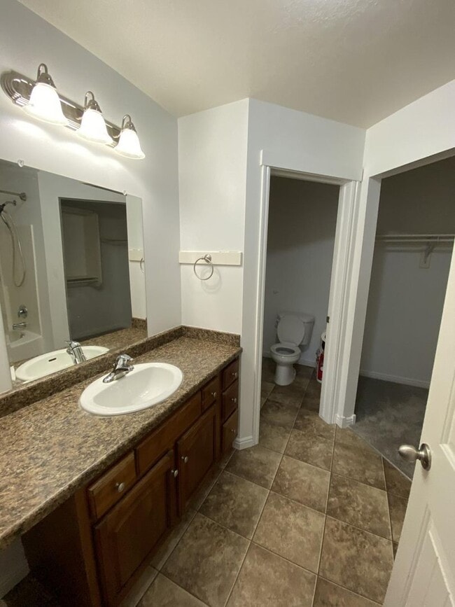 Photo - 1512 N 540 W