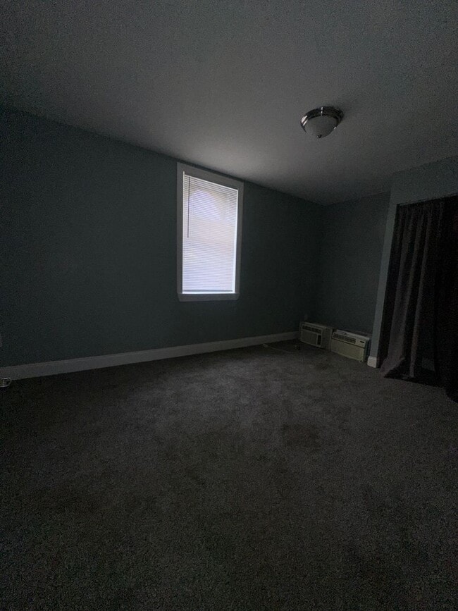 Photo - 1721 N Creighton St Unit 1721 N Creighton St 2nd Floor