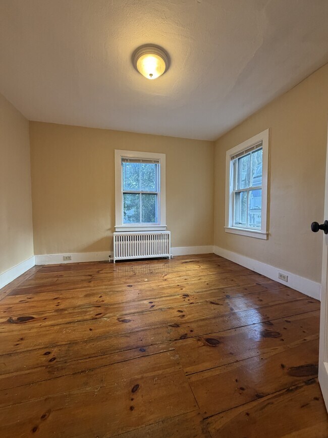 3 Melcher St