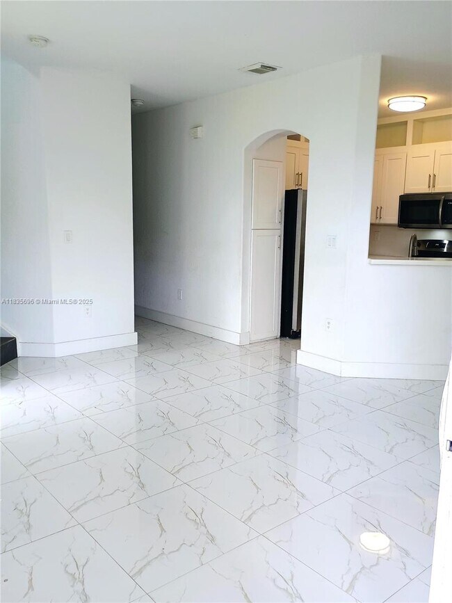 Photo - 7803 NW 116th Ave