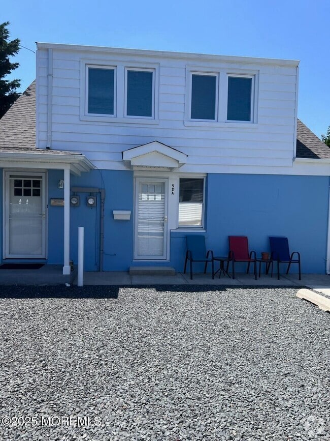 Building Photo - 52 Dunbar Ave Unit A Rental