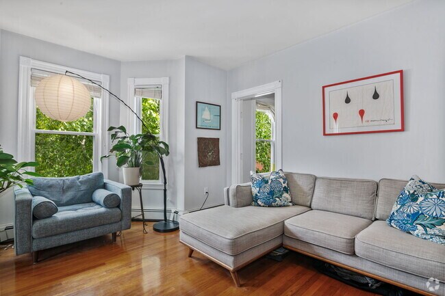 Building Photo - 4 Marlou Terrace Unit 3 Rental