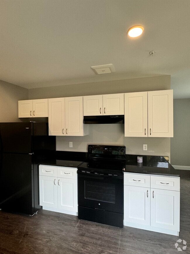 Building Photo - 50 Monarch Wy Unit 101 Rental