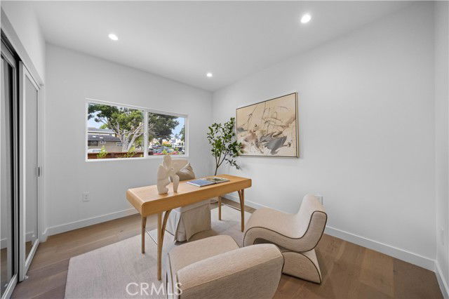 Photo - 2203 Pelham Ave