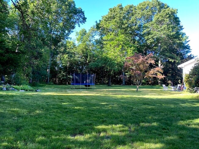 Photo - 15 Winchester Dr