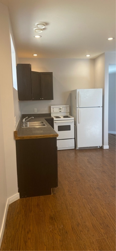 Photo - 415 Lorne St