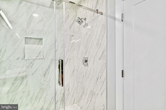 Photo - Brand New Luxury Apartments Unit 1