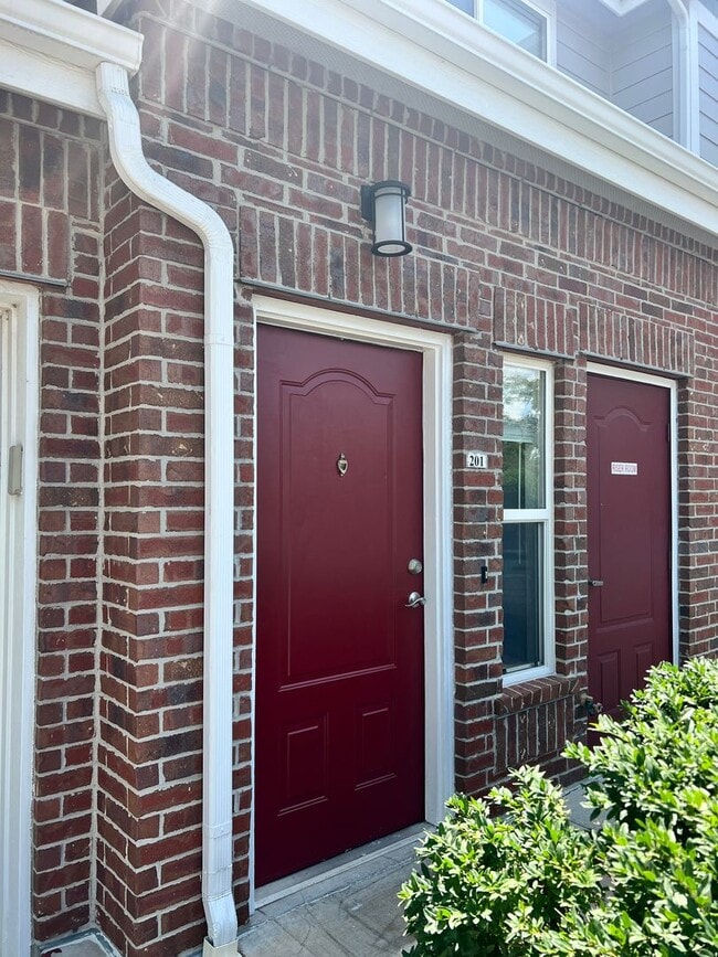 Photo - Quiet & Clean 2 bed / 2 bath Condo with Garage