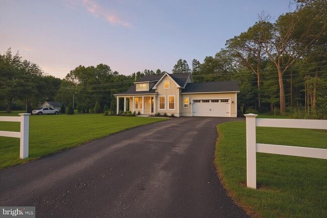 Photo - 8629 Unionville Rd