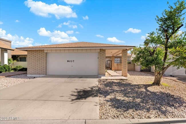 Building Photo - 8037 N 40th Ave