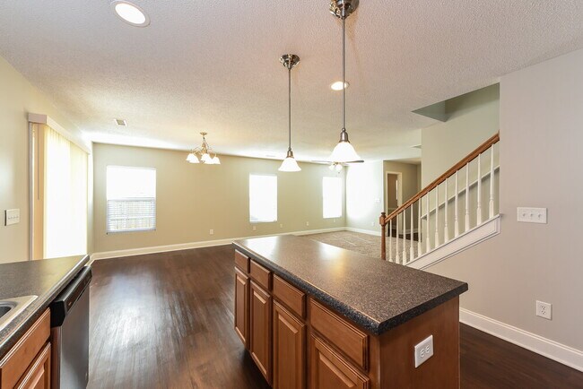 Photo - 6542 Guard Hill Dr