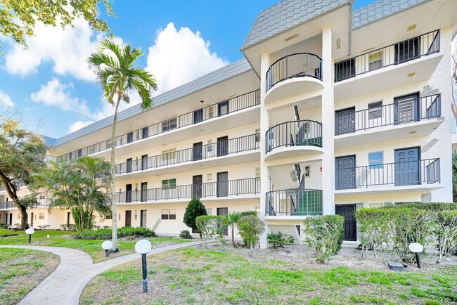 Photo - 3360 Spanish Moss Terrace Unit 311