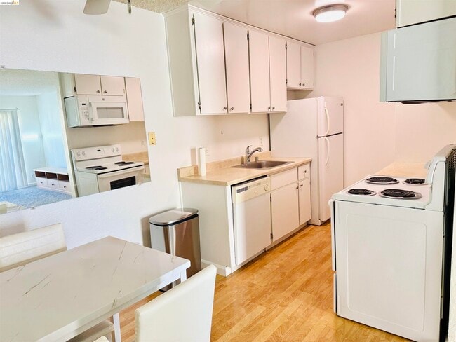 Photo - 5317 Ridgeview Cir Unit 6