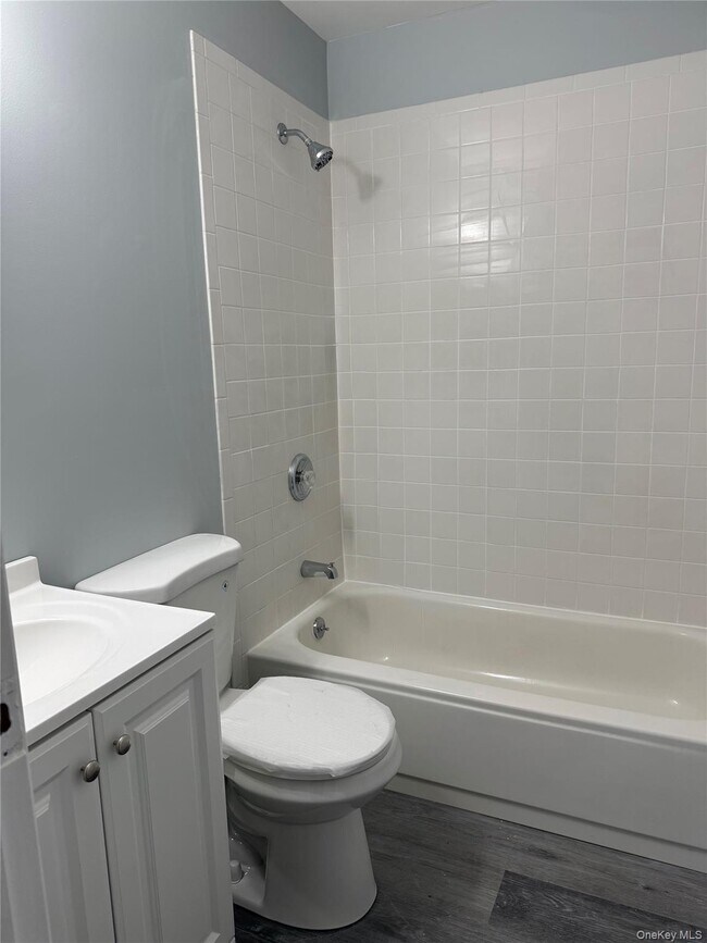 Photo - 5 Whitney Ln